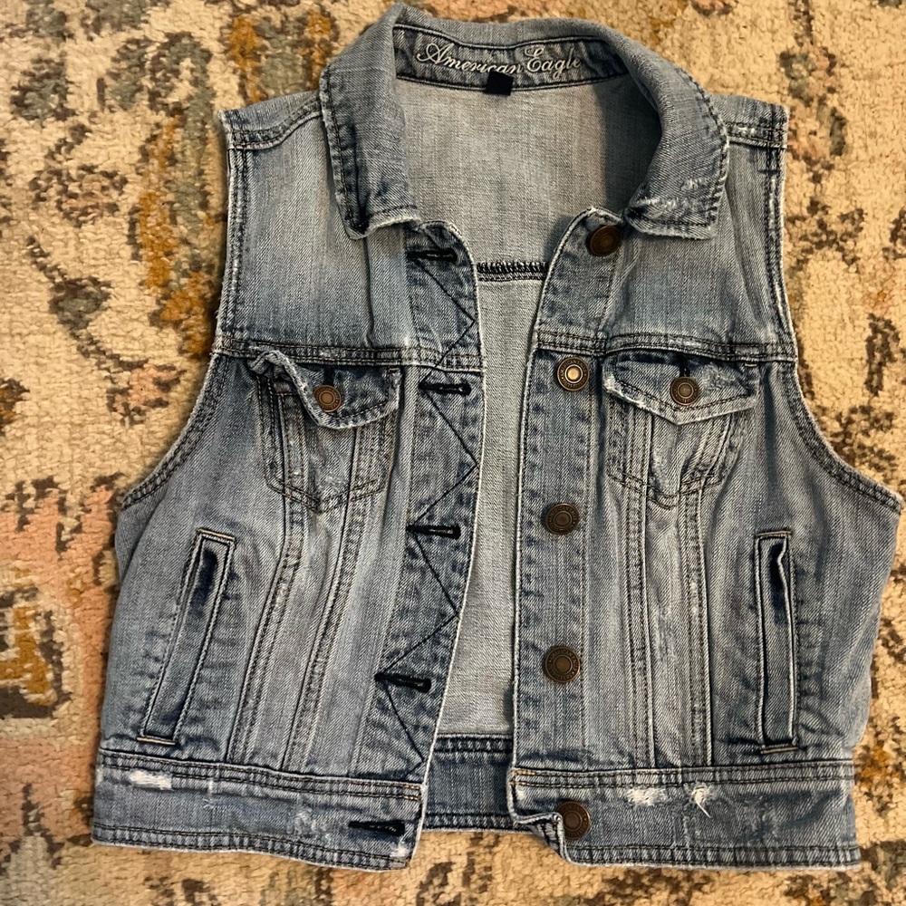 American Eagle cropped Jean jacket Sz Med